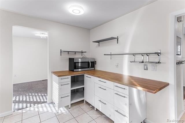 22582 Winfield Rd - Photo 5 of 37