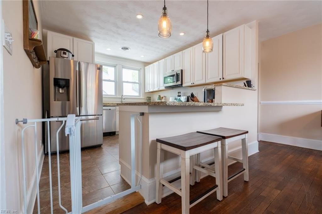 4500 Newport Ave #200 - Photo 5 of 30
