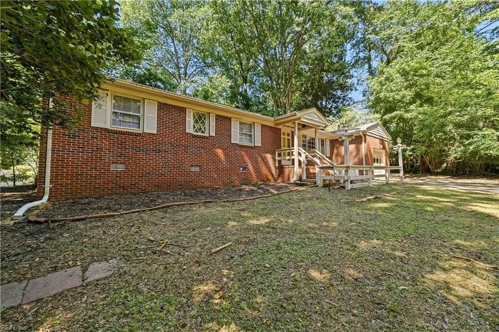 97 Shamrock Ln - Photo 2 of 30