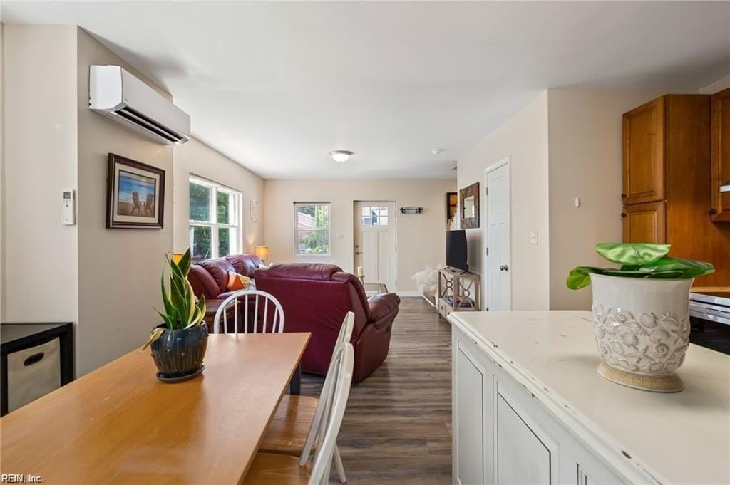 2565 Shore Dr #A - Photo 4 of 25