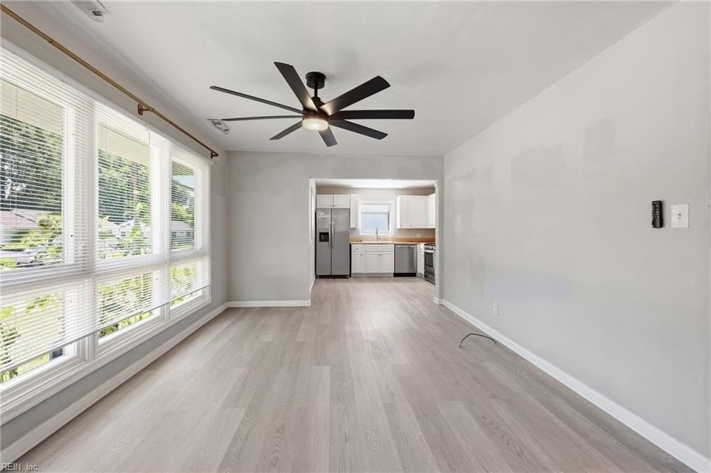 24 Warren Dr - Photo 5 of 34