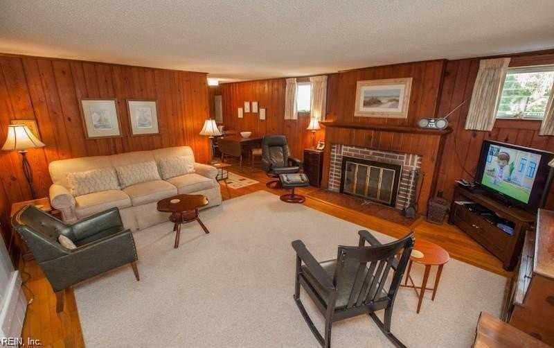 210 66th St - Photo 2 of 14