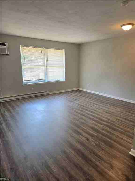 1203 Hillside Ave #C3 - Photo 7 of 9