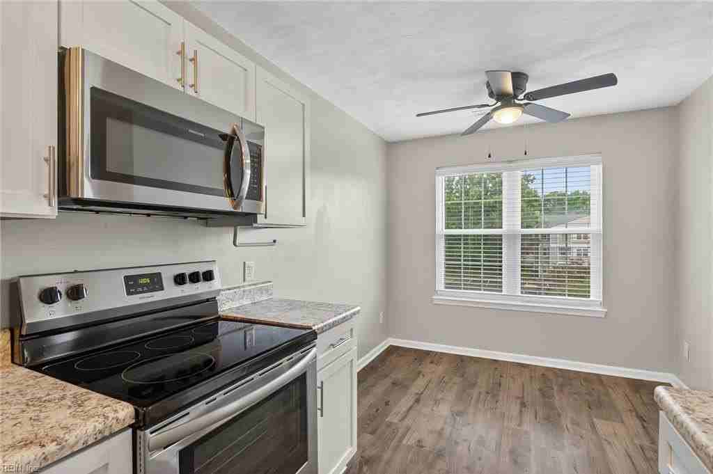 1909 Chantilly Ct - Photo 5 of 23