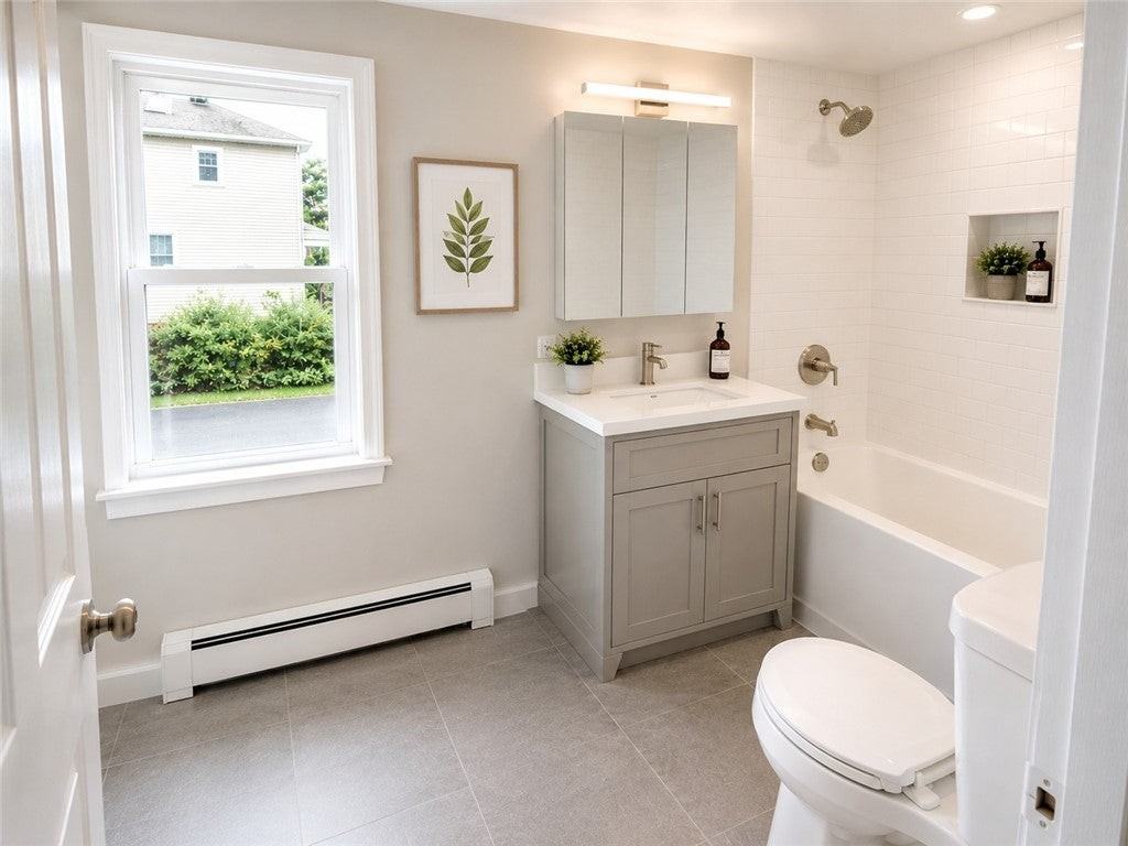 213 State St - Photo 4 of 6