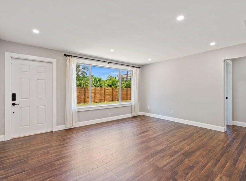 1632 N L St - Photo 7 of 25