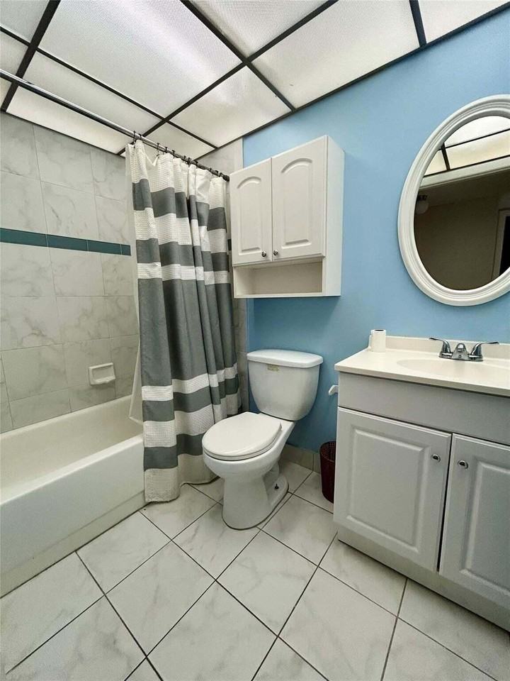 10429 E Clairmont Cir #108 - Photo 7 of 8