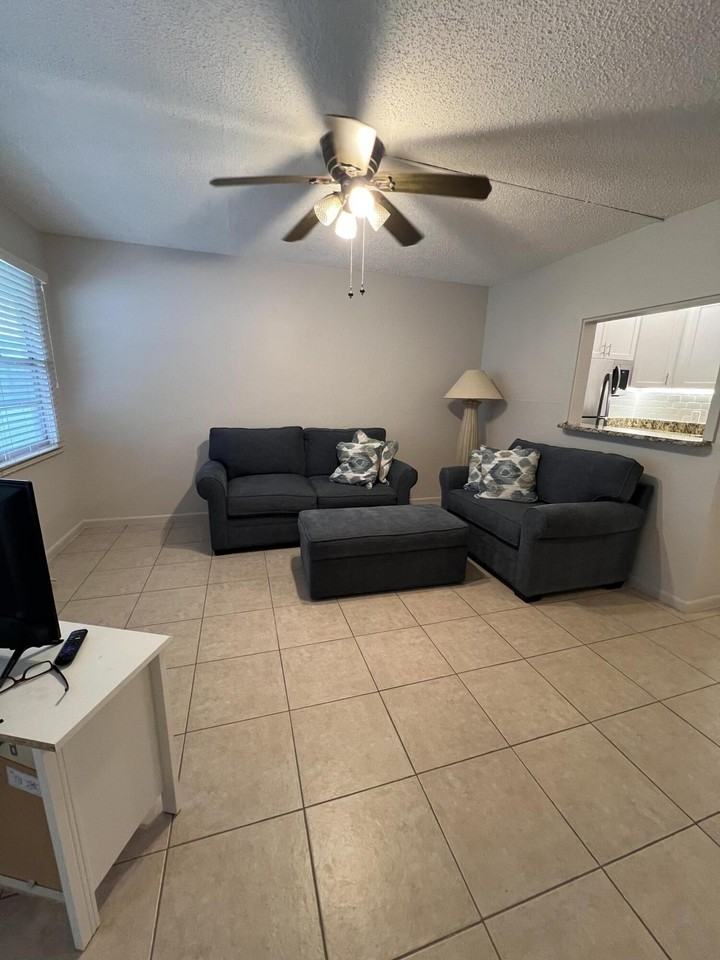 31 Westbury B #31 - Photo 4 of 13