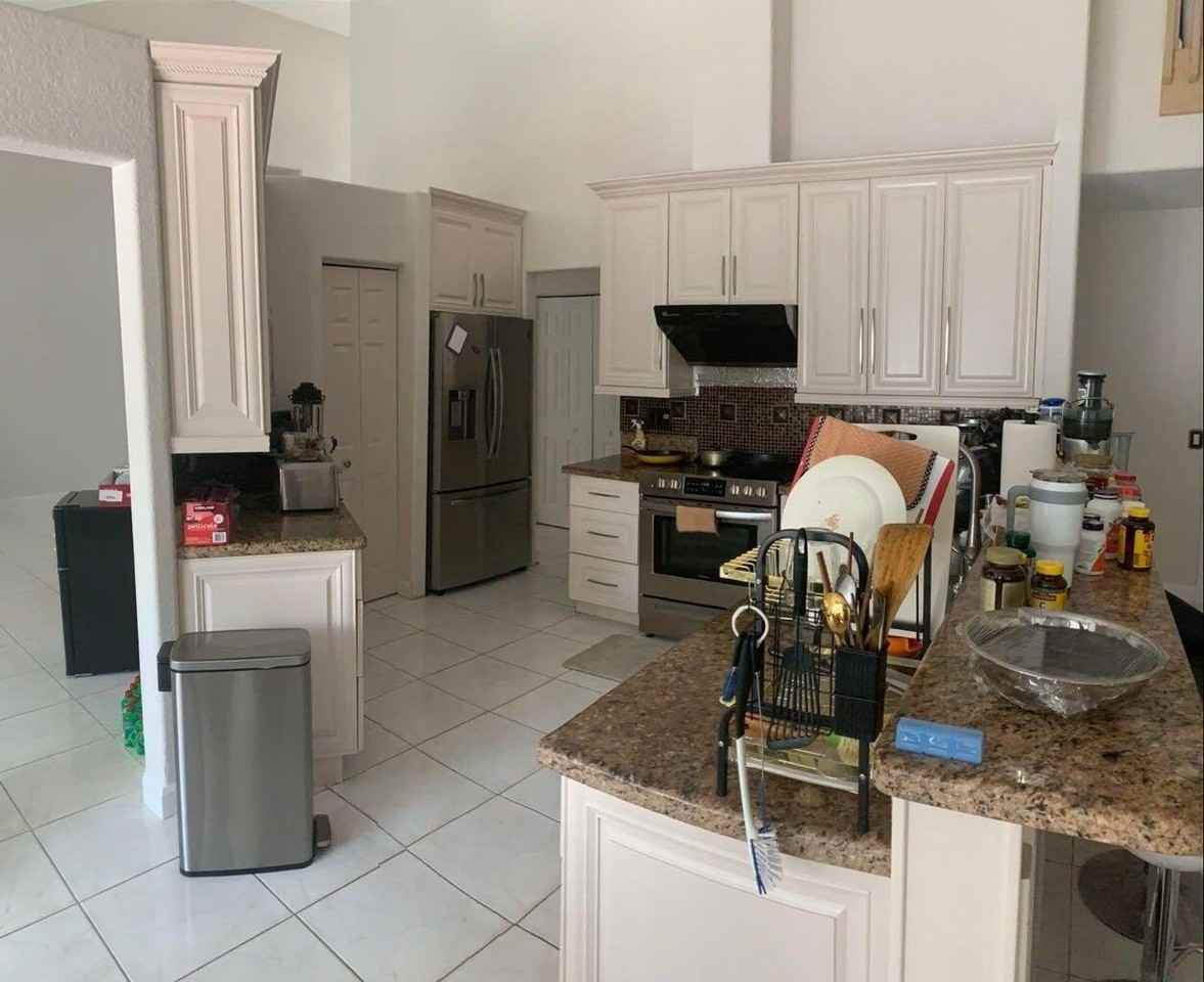 6861 Cobia Cir - Photo 7 of 22