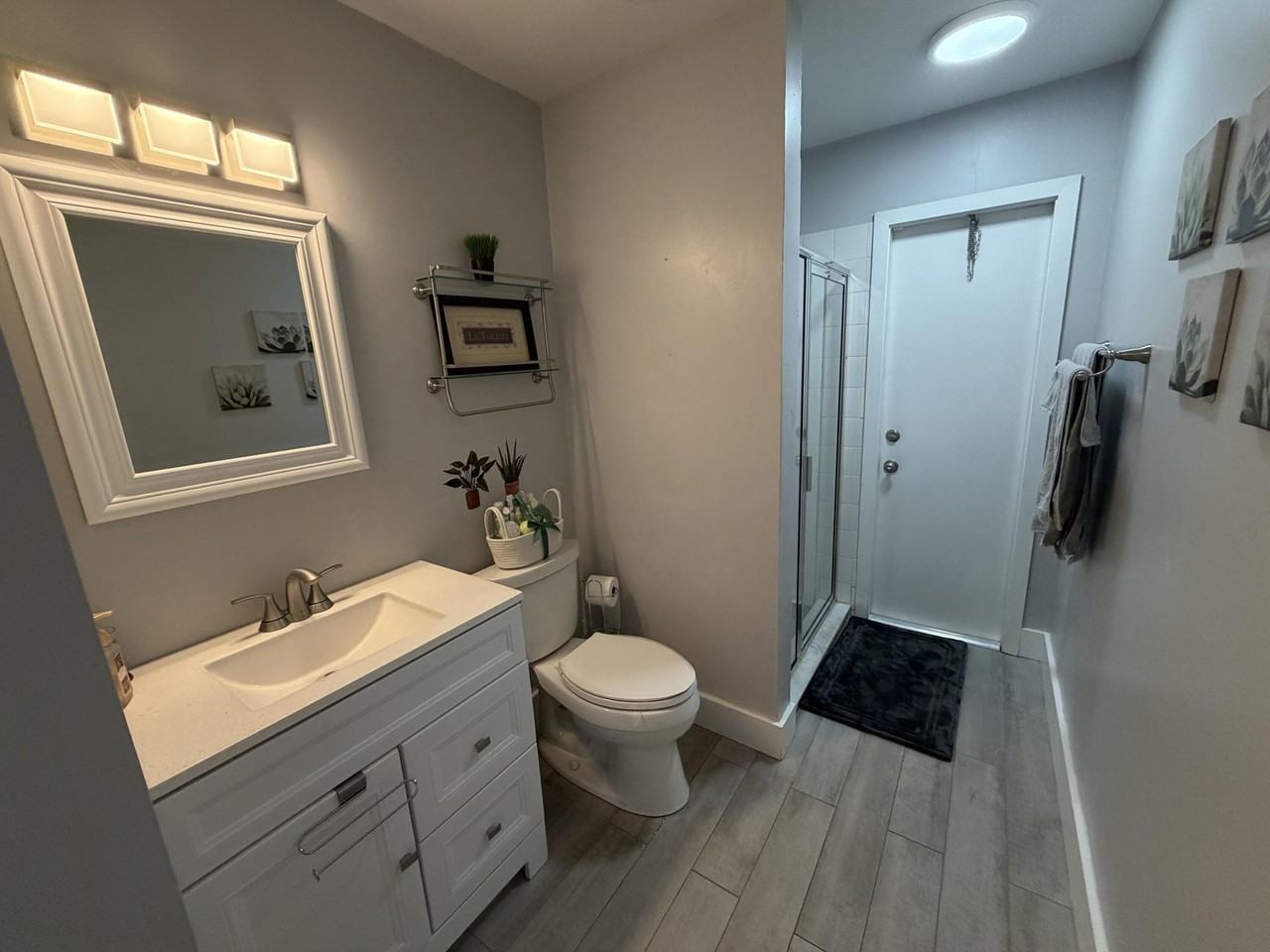 8847 Thumbwood Cir #A - Photo 6 of 42