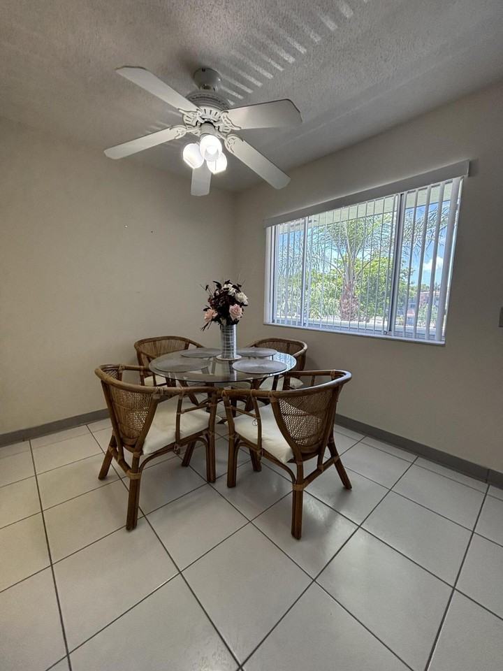 3000 Springdale Blvd #316 - Photo 2 of 10