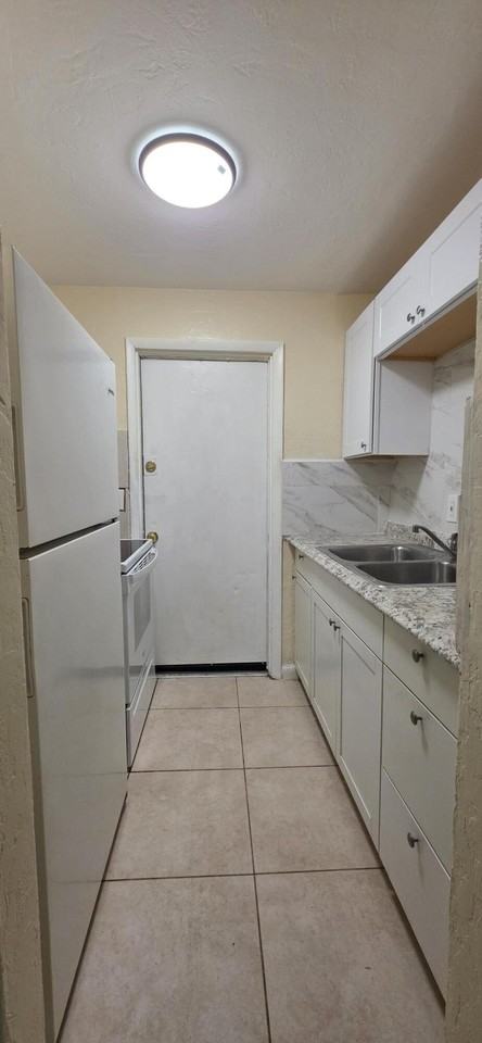 1135 Sharazad Blvd #35 - Photo 6 of 11