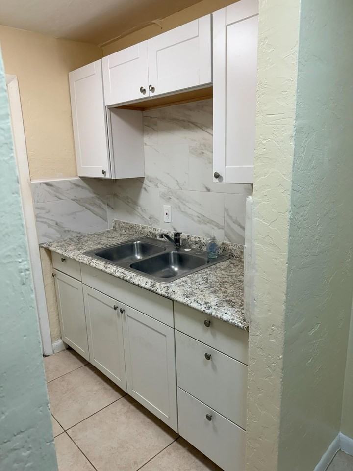 1135 Sharazad Blvd #35 - Photo 7 of 11