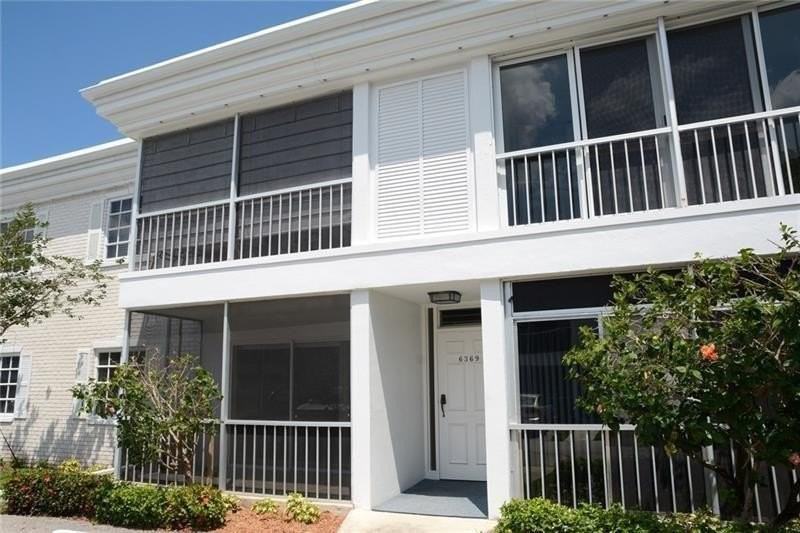 6499 Bay Club Dr #2 - Photo 2 of 34