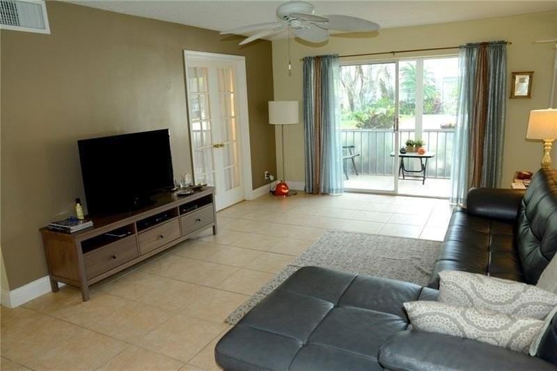 6499 Bay Club Dr #2 - Photo 3 of 34
