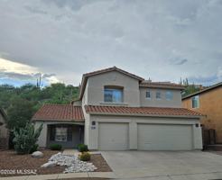featured image of 4389 N Sunset Cliff Dr