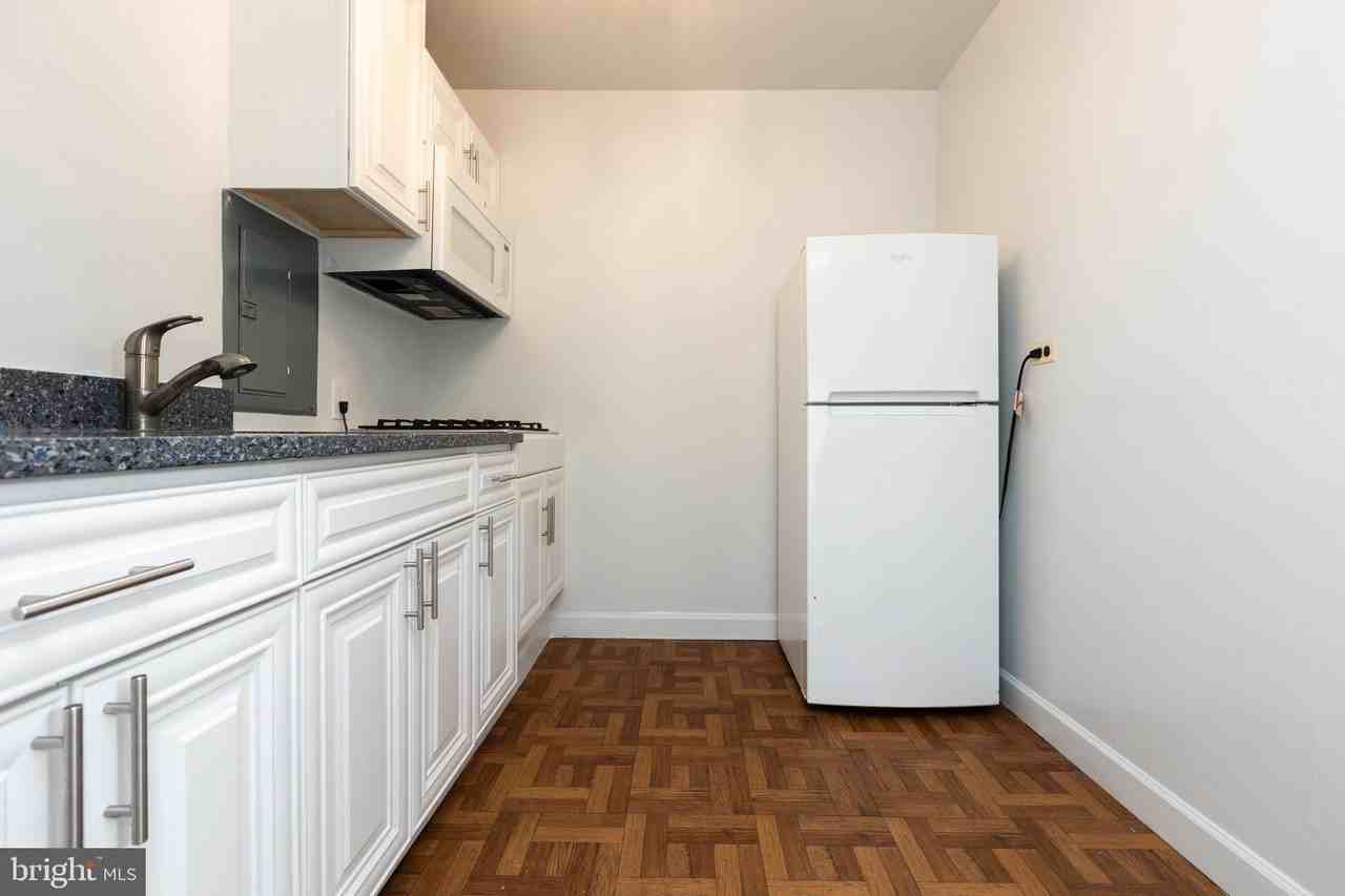 730 24th St Nw - Photo 5 of 33