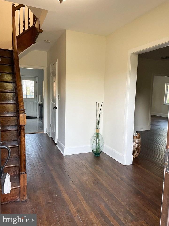 6305 E Fordham Dr - Photo 3 of 15
