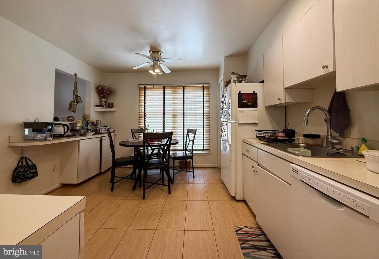 7136 Swansong Way - Photo 4 of 29