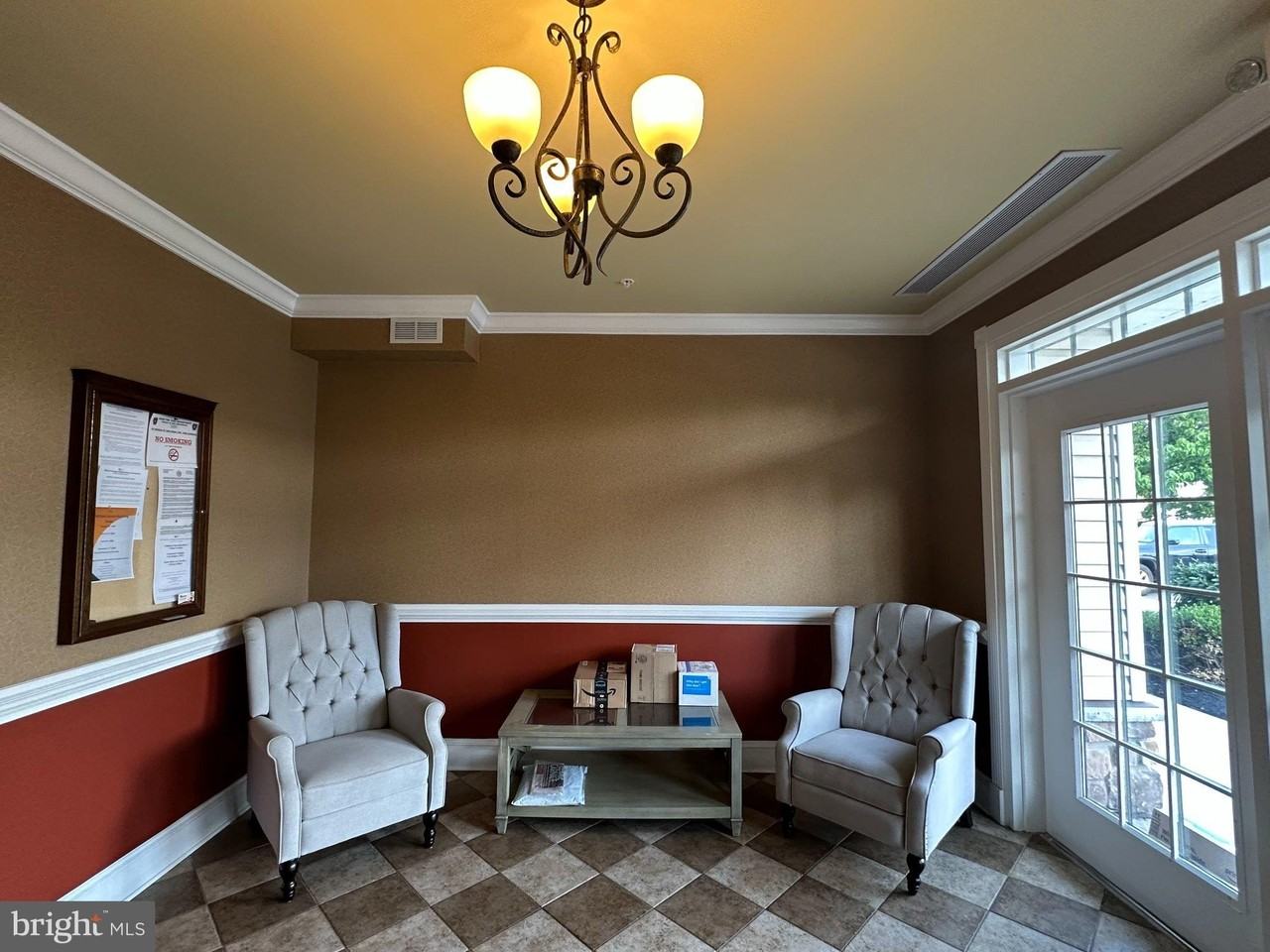 416 Masterson Ct - Photo 3 of 34