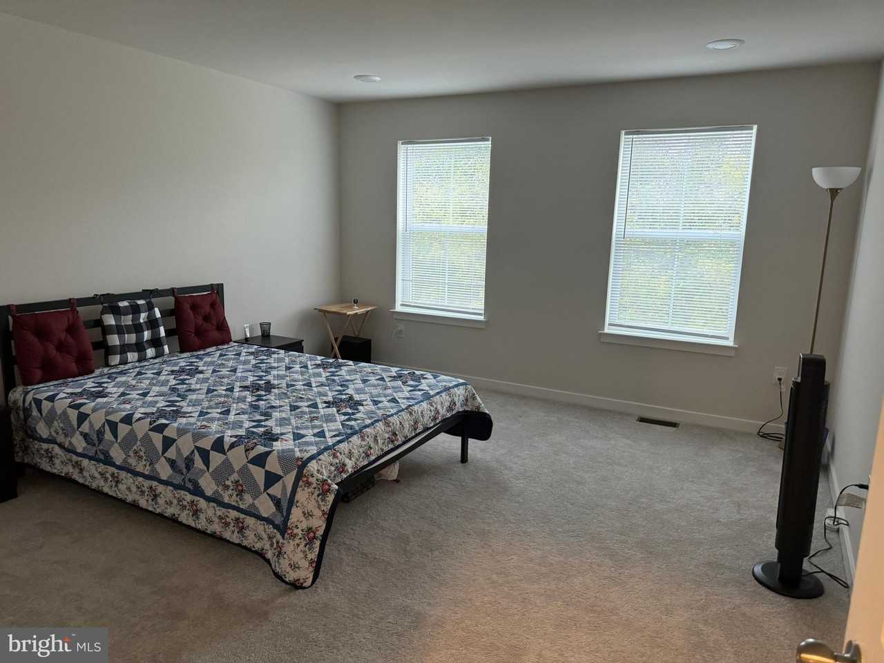 60 Four Leaf Dr - Photo 7 of 22