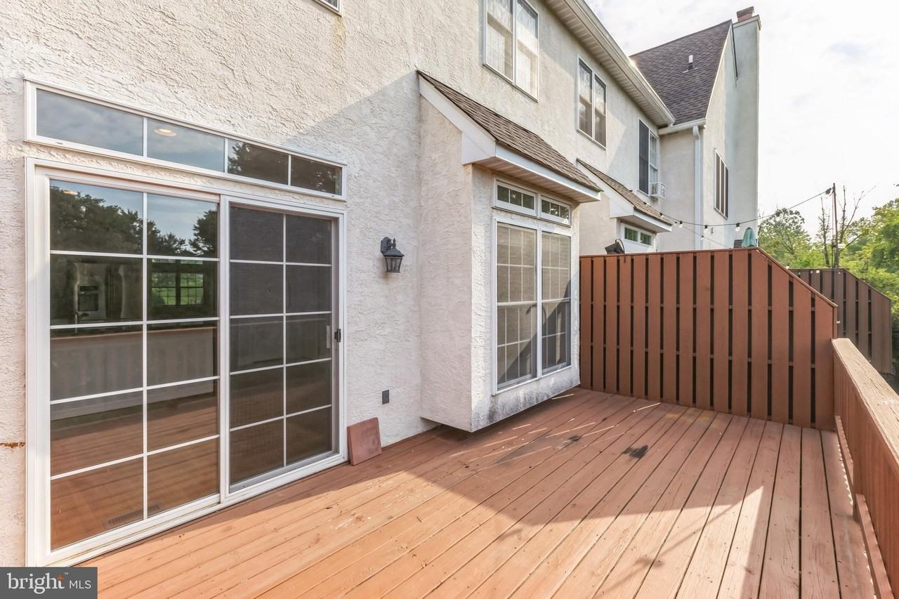 103 Whispering Brooke Dr #103 - Photo 4 of 39