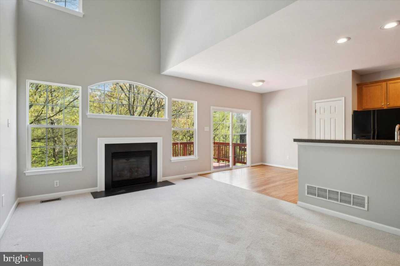 103 Birchwood Dr - Photo 7 of 33