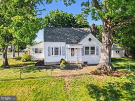 featured image of 105 Oak Hill Dr