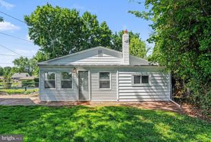105 Oak Hill Dr - Photo 1 of 1