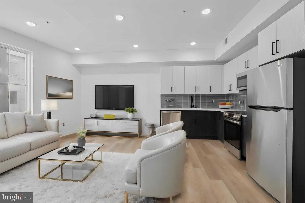 1828 Frankford Ave #302