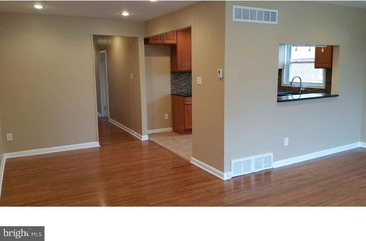 9960 Woodfern Rd - Photo 4 of 19