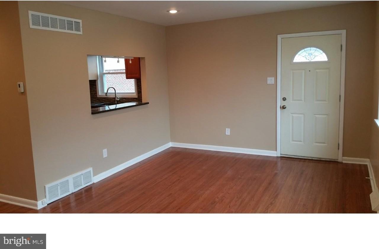 9960 Woodfern Rd - Photo 5 of 19