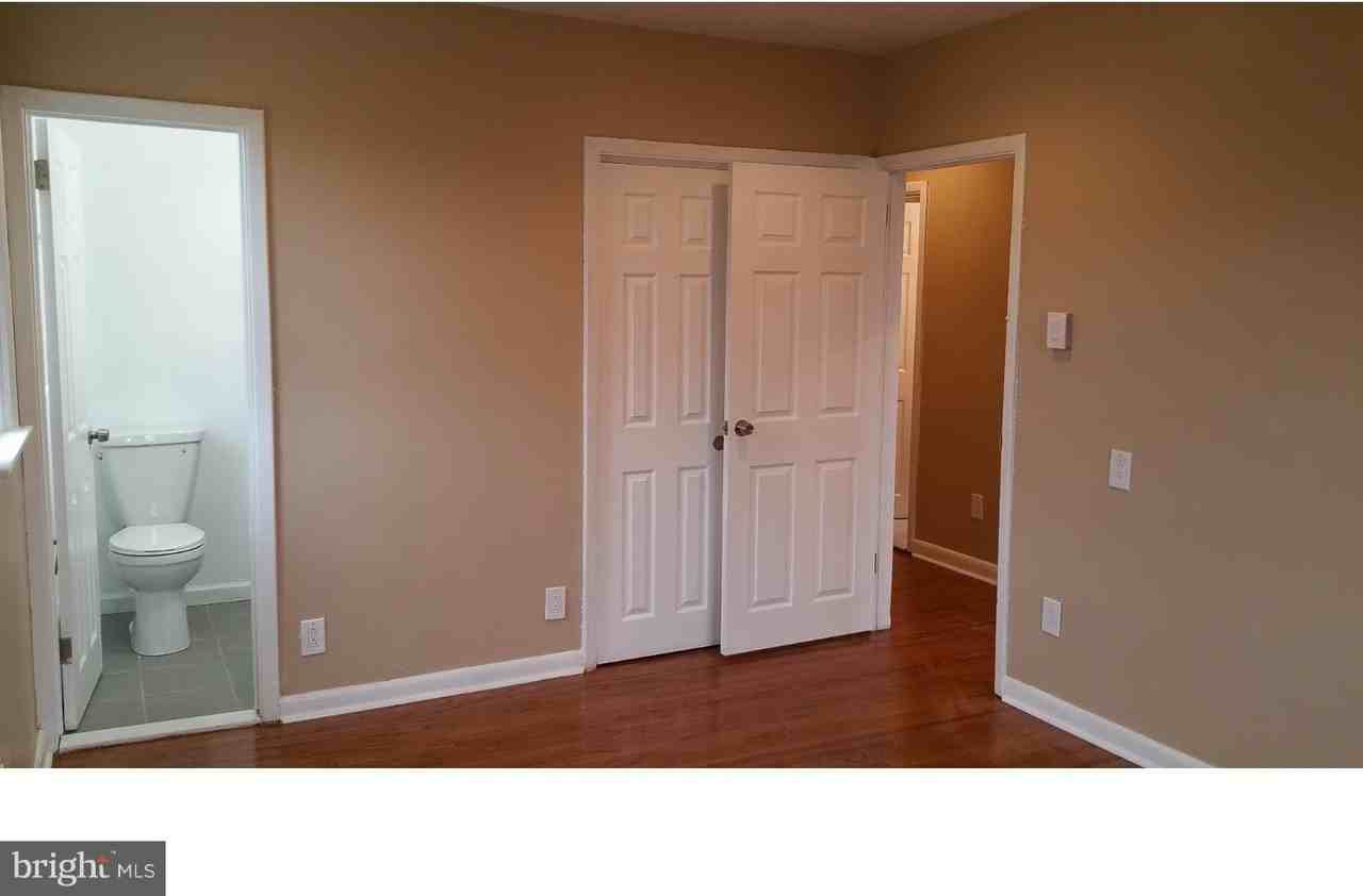 9960 Woodfern Rd - Photo 6 of 19
