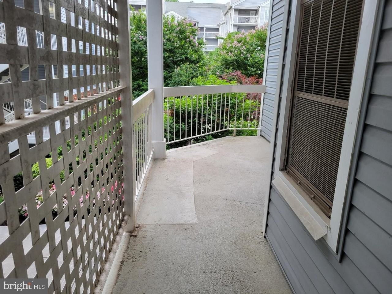 3178 Summit Square Dr #3B12 - Photo 2 of 28