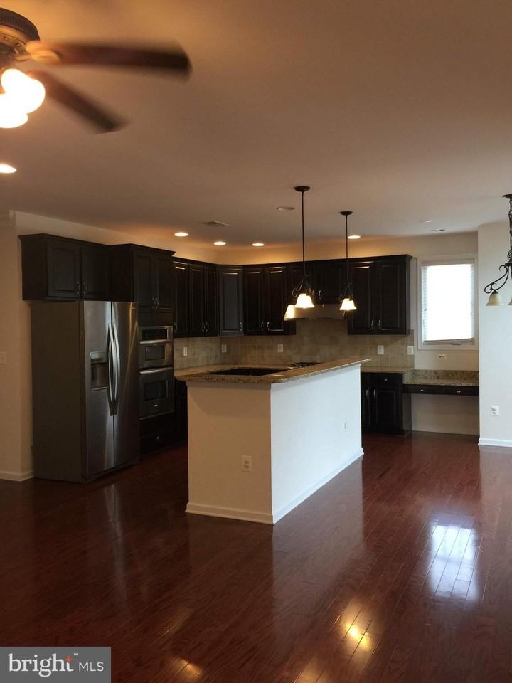 43165 Barnstead Dr - Photo 6 of 42
