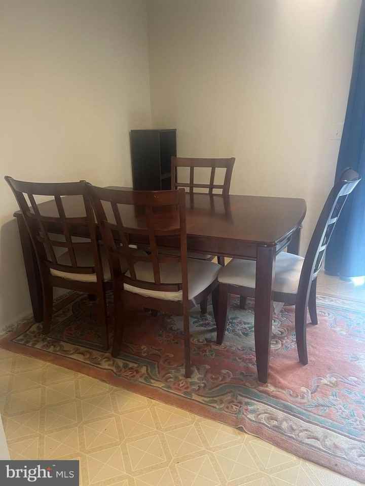 4 Harbert Ct - Photo 7 of 20