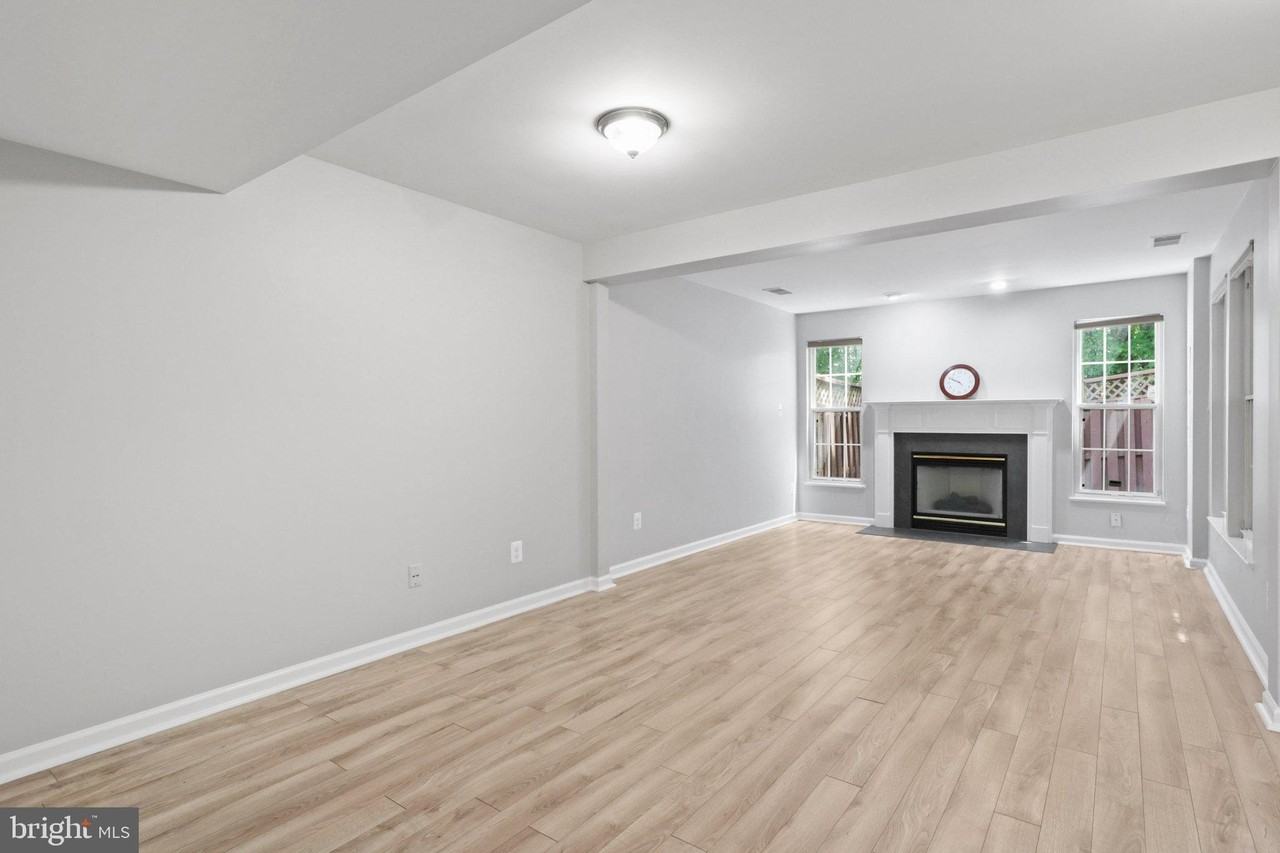 12774 Silvia Loop - Photo 2 of 25