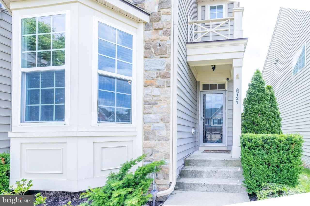 8727 Raleigh Mews - Photo 5 of 50