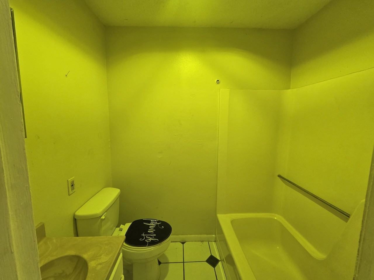 202 Rue Basin #D - Photo 6 of 8