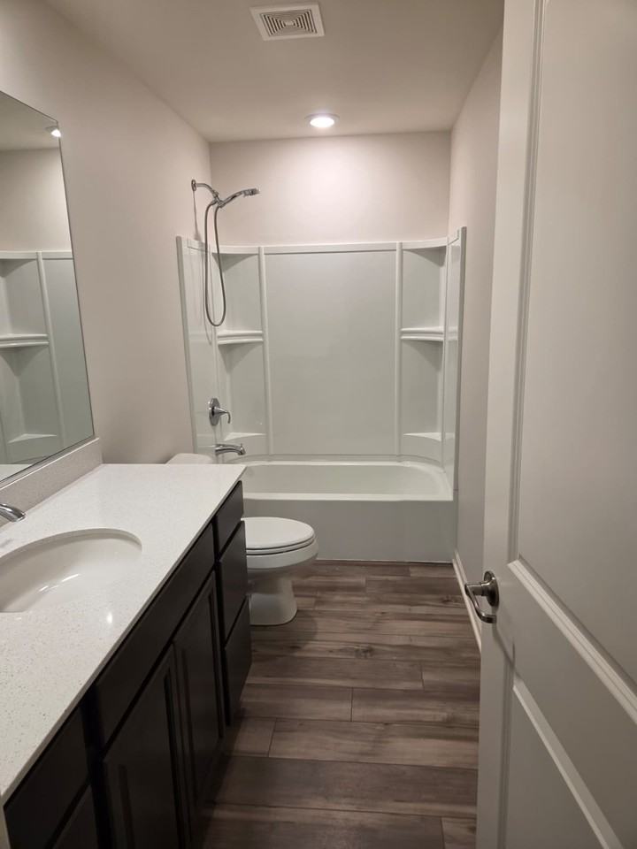 2015 Pembridge Ln #1 - Photo 6 of 24