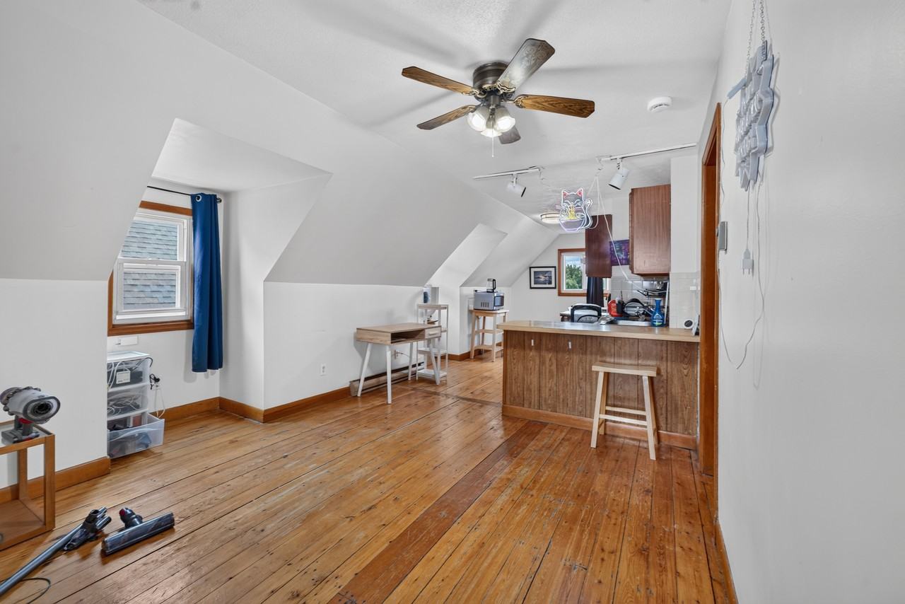 49 Newbern Ave #3