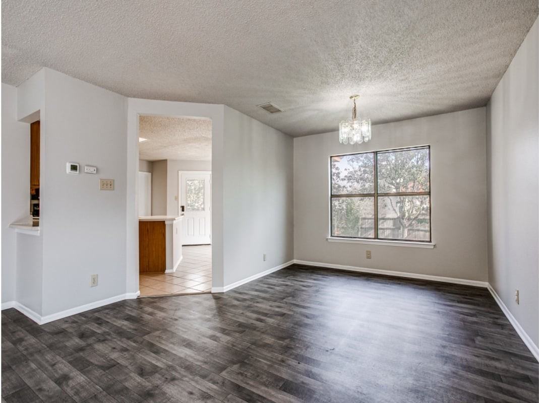 7318 Belmede Ct - Photo 3 of 13