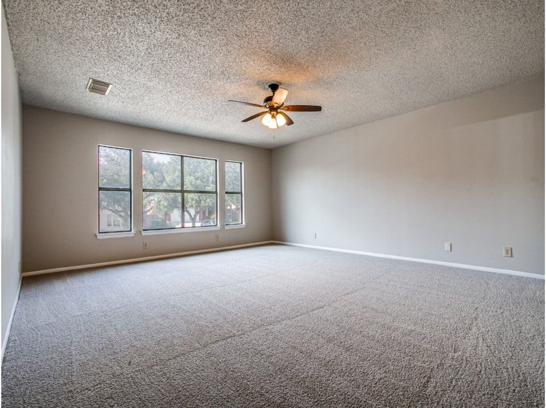 7318 Belmede Ct - Photo 6 of 13