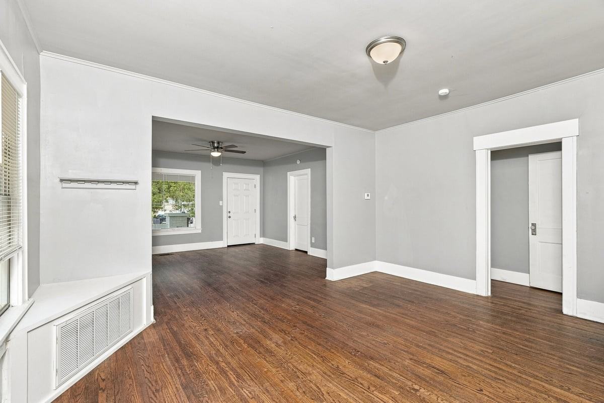 1236 N Boston Ave - Photo 5 of 16