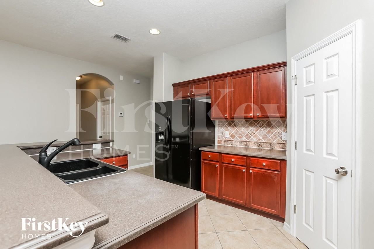 8140 Tumeric Ct - Photo 7 of 15