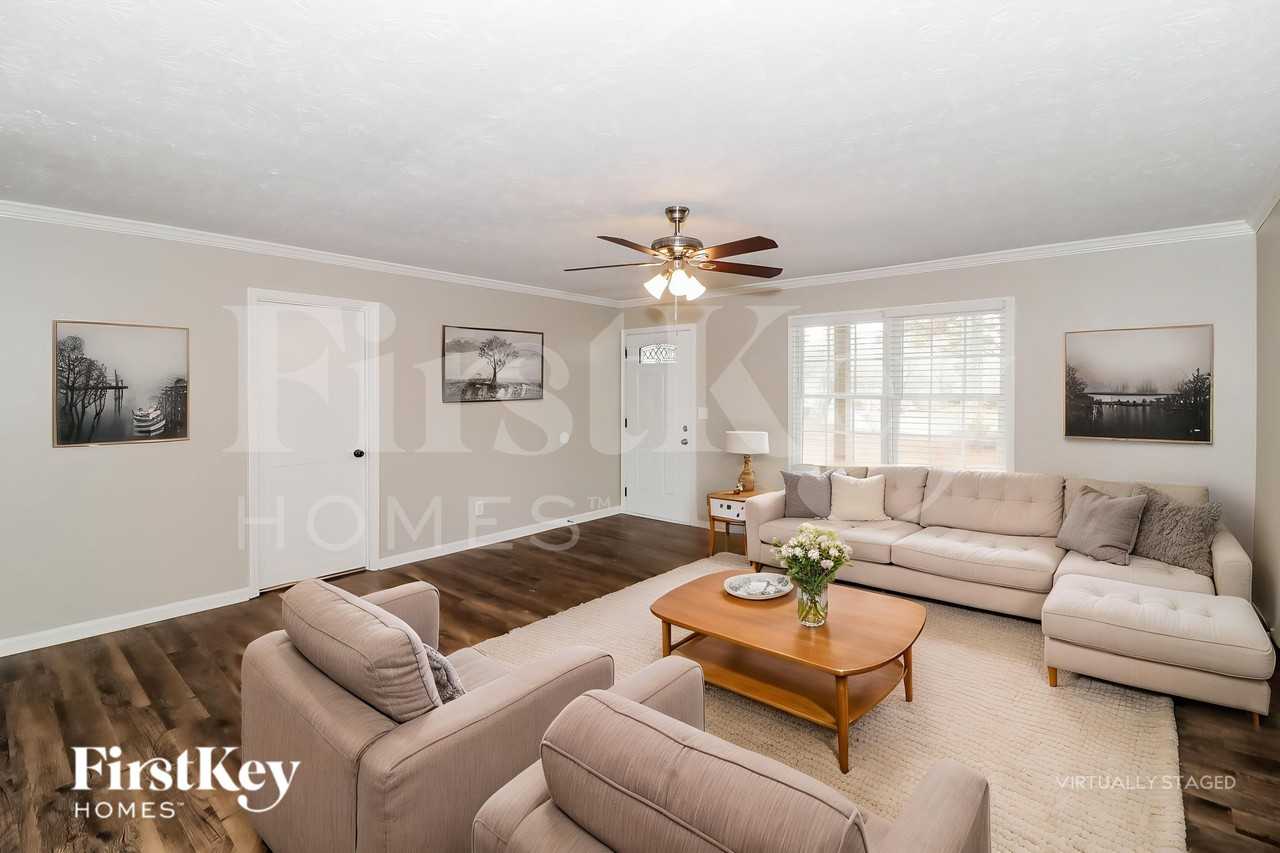 1715 Strawvalley Rd - Photo 4 of 18