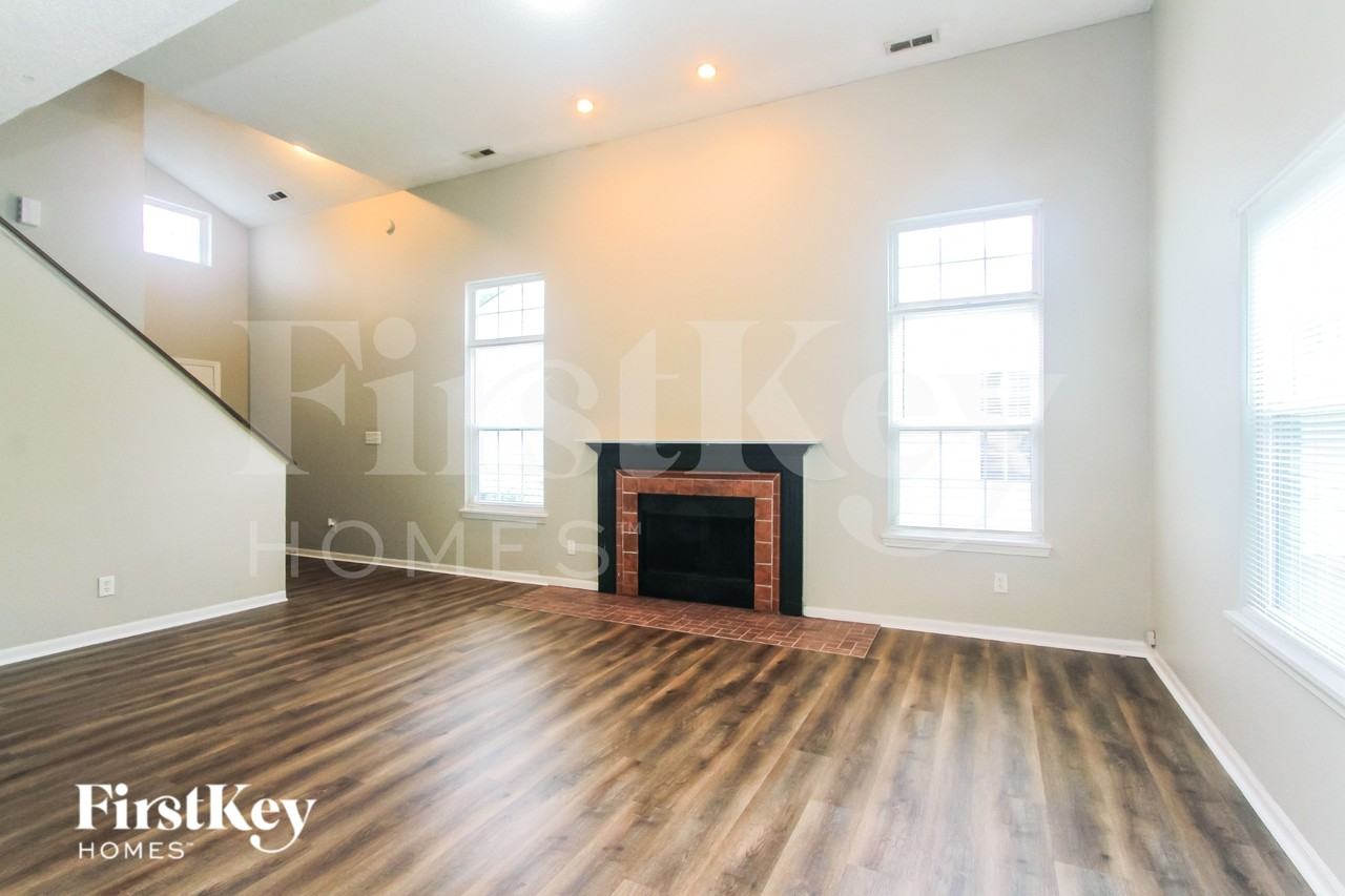 6230 Long River Ln - Photo 5 of 19