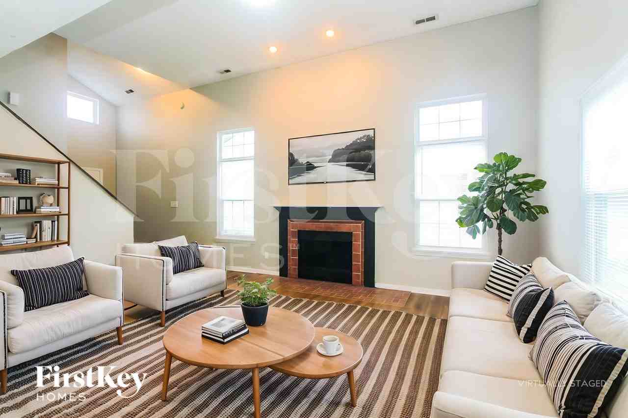 6230 Long River Ln - Photo 6 of 19