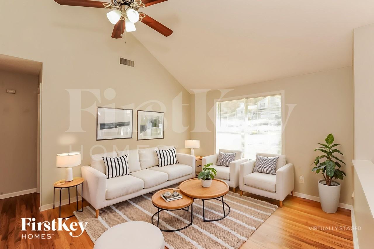 382 Scenic Ln - Photo 6 of 18