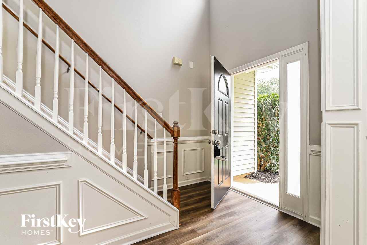 3690 Fiddlers Glenn Ct - Photo 3 of 19